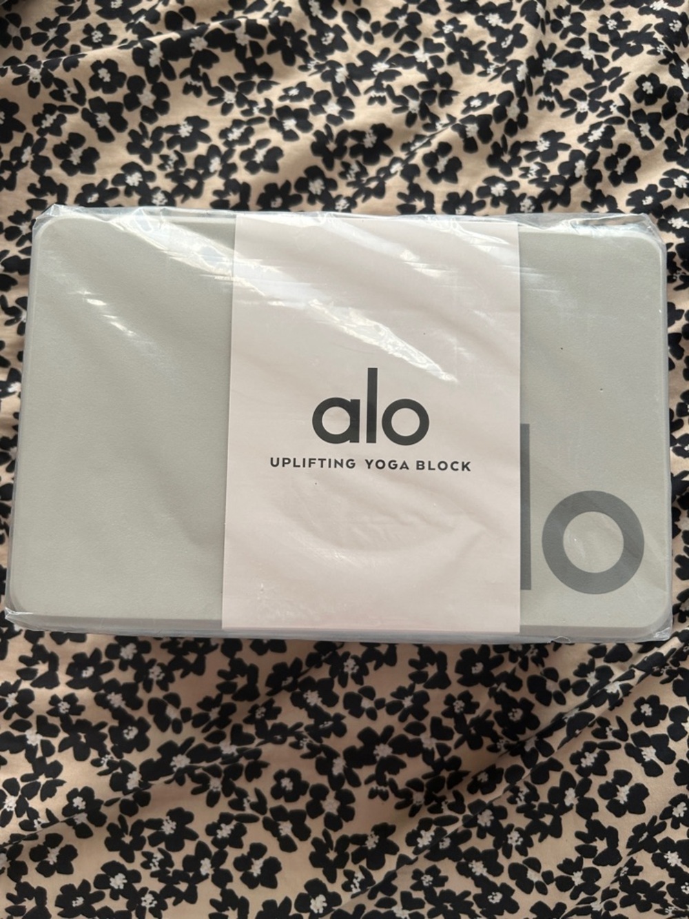 ALO Yoga Light Gray Uplifting Yoga Block
